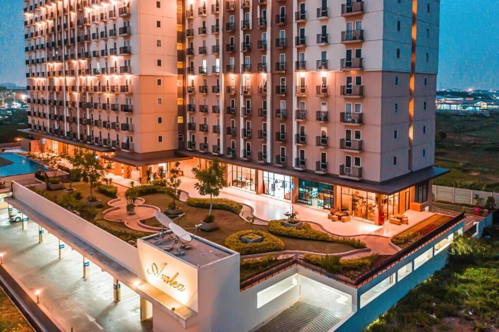 Azalea Suites Cikarang By Jayakarta Group ภายนอก รูปภาพ